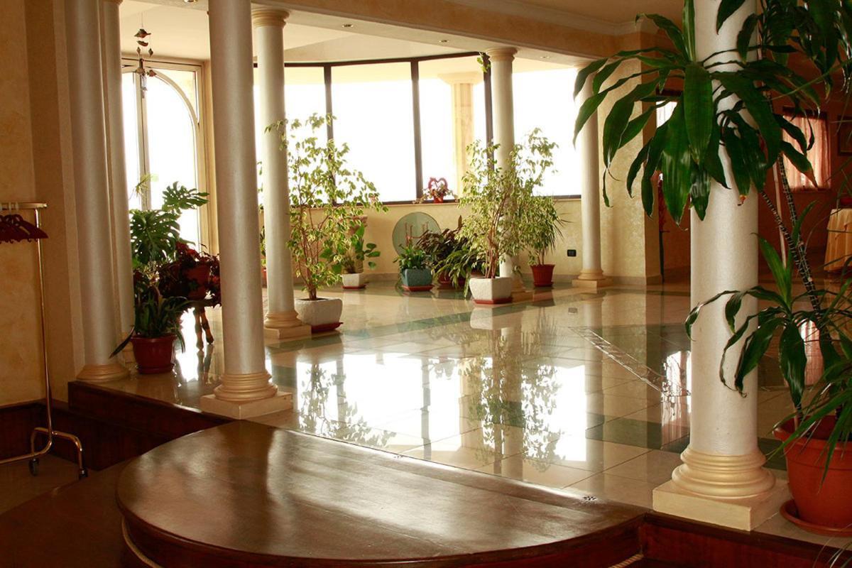 Hotel Ulisse Майда Экстерьер фото